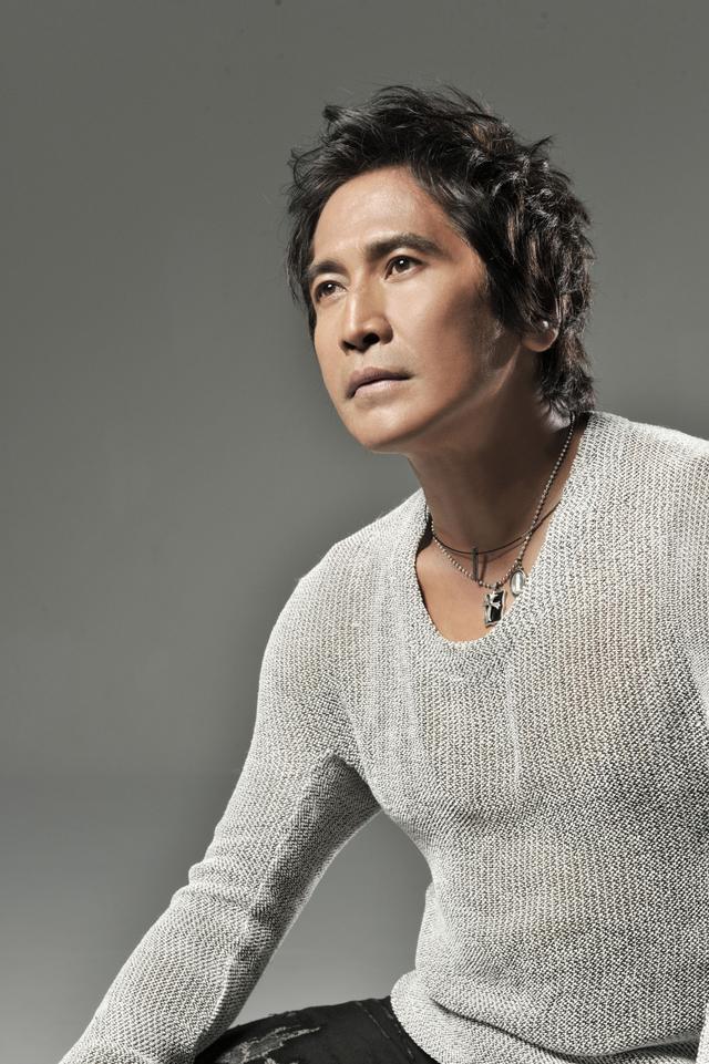 齐秦与王祖贤分手20年:他做幸福的四川女婿,她是孤独的女人花