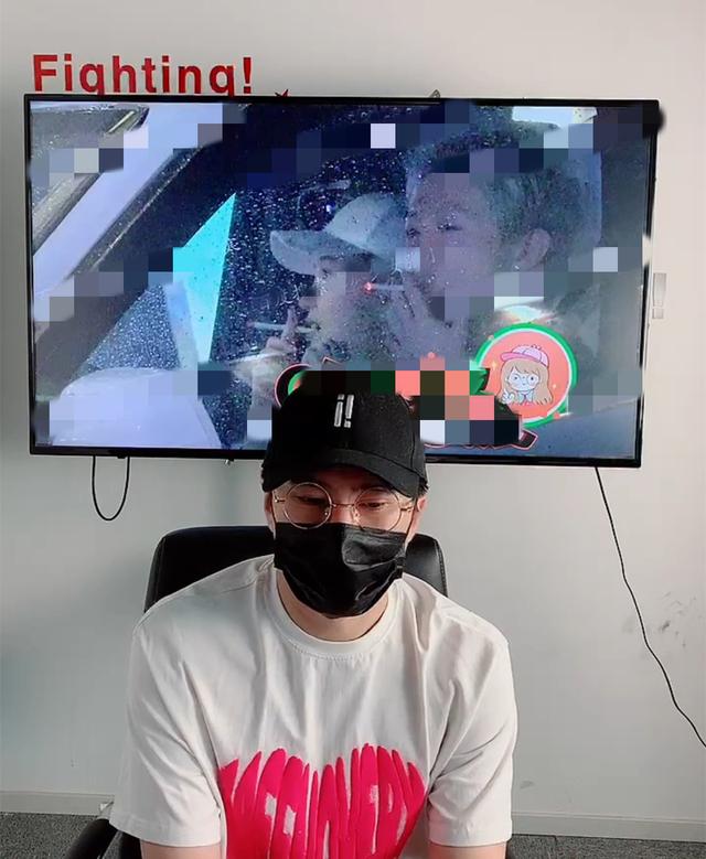 周扬青疑曝新恋情,与男子雨中依偎,对方开800万豪车不输罗志祥