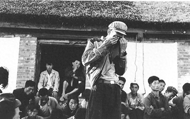 60年代一保管员捏造案件,可却越查越难辨真假,最后查账戳穿谎言