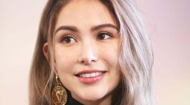 娱乐圈6位混血女星，她有四国血统，她是谁？