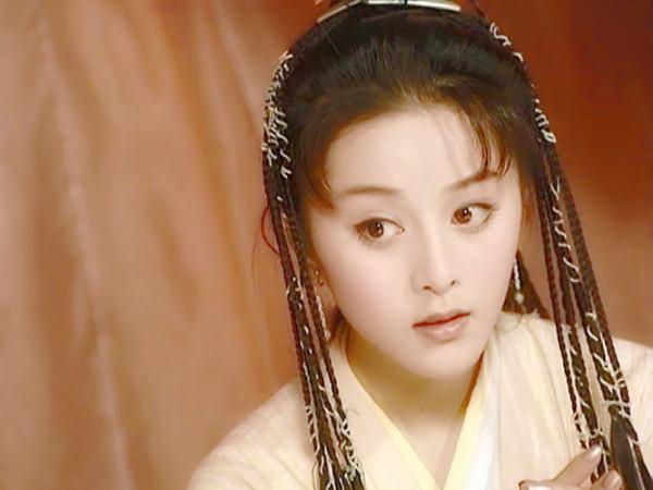 20年前这部戏,被誉为颜值最高的戏,从女主到女配,个个美若天仙