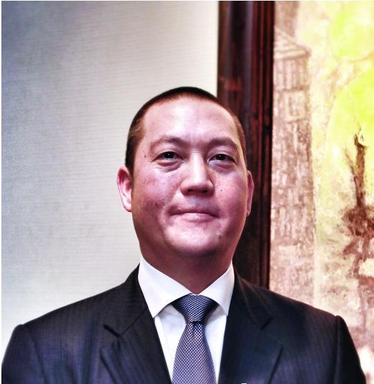 蒋介石唯一抱过的曾孙，长相神似曾爷爷，参观黄埔军校感慨万分