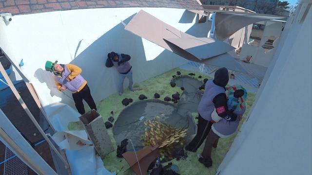 专访／大型道具砸向俞利！Dex一手抱住她　金东炫、刘在锡原地看呆了