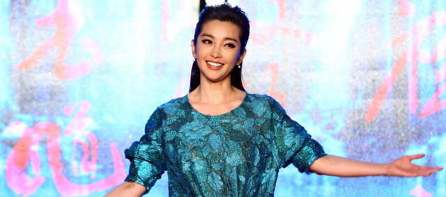 陈坤:拿耳机怒砸谢霆锋,儿子生母成迷,真是当年19岁的小保姆?