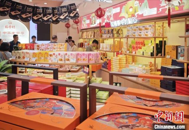 中秋持续“悟空热” 小月饼变身社交潮物