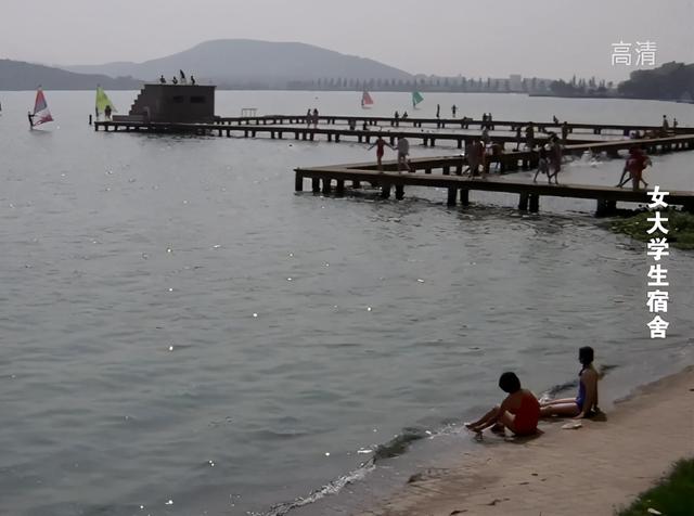 电影《女大学生宿舍》故事,武汉大学风景荟萃,演员各奔前程