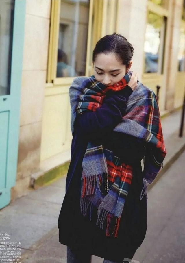 低调实力派女演员深津绘里:素面朝天亦难掩灵秀之气