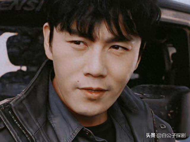 《盗墓笔记》分别了十年,吴邪为张起灵做了2件大事