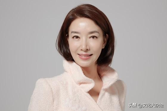 金宝妍:韩剧“国民妈妈”,为何现实中两段婚姻都失败了?