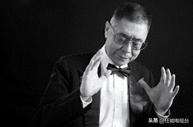 盖燕：28岁嫁给49岁的刘诗昆，夫妻创业挣来几十亿，最后却离了婚