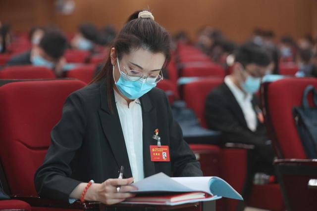 中国共产党中原科技学院第一次代表大会胜利召开