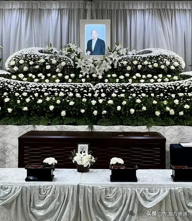异域悼君惟有泪,俞钟奏瑟已无音:田英章遗体告别仪式在东京举行