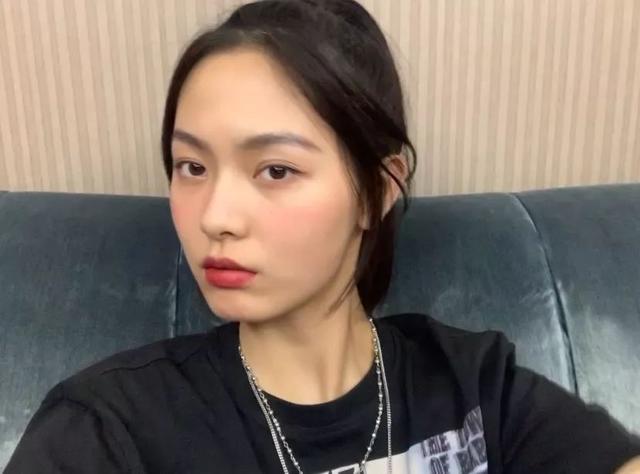 为啥赵佳丽拿下大众情人宋威龙?我心服口服还想鼓个掌