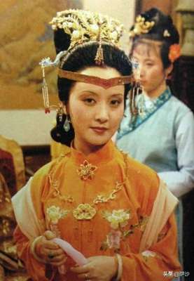 偷安(《红楼梦》王熙凤得了下红之症为什么瞒着众人?她26岁病死怪谁?)