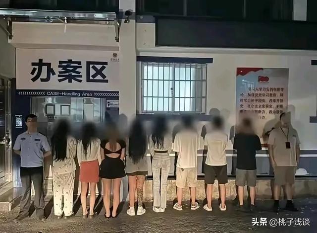 太可怕了，私人影院变“淫窝”，吸引顾客到店嫖娼。