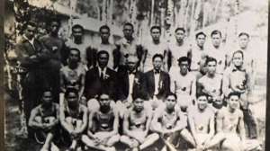 极司菲尔路(1936年的柏林奥运会上，中国的 “神行太保”与天才运动员欧文斯结为好友)