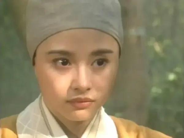何美钿:从体操女孩到TVB当红花旦的传奇蜕变