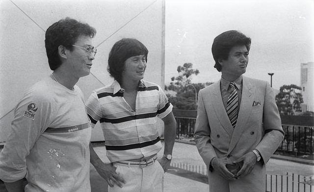 同为“香港之子”却终生无合作,这38年,成龙和周润发活得可真累