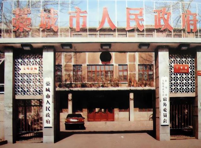 三个女儿轮流赡养母亲，最后母亲选择二女儿，原因竟是因一碗面！