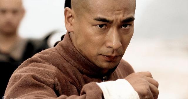 赵文卓主演的《御前四宝》,18年后评分来到8.4,值得大家熬夜追