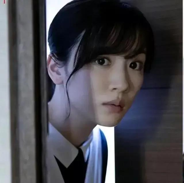 情妇脸——铃木京香，魅感人心！这身材和演技，让人无话可说！