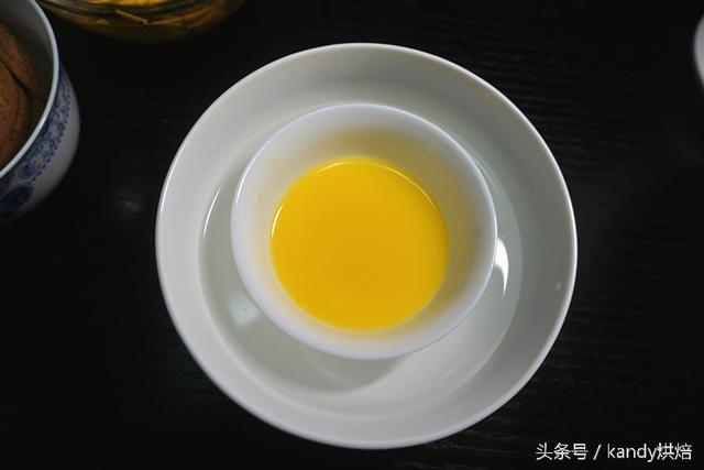 kandy烘焙│让你无力抗拒的甜品——水果慕斯蛋糕