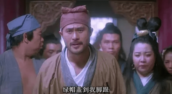 他被誉为“风月片”教父,拦截训练中的女兵,直言:我们结婚吧