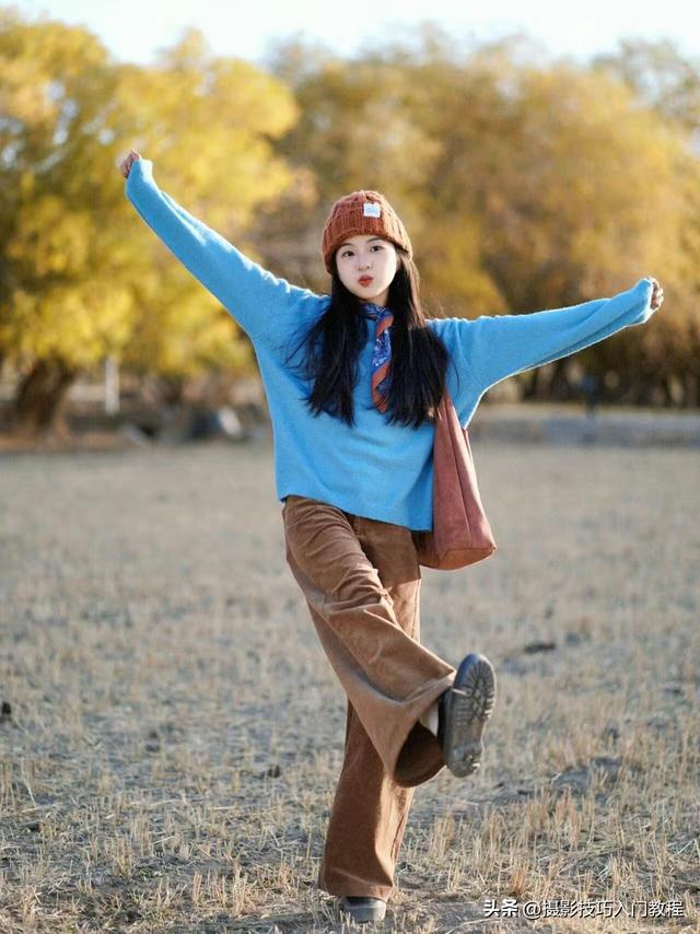 拍照时手不知道往哪放?7个手部拍照姿势,照片自然又好看