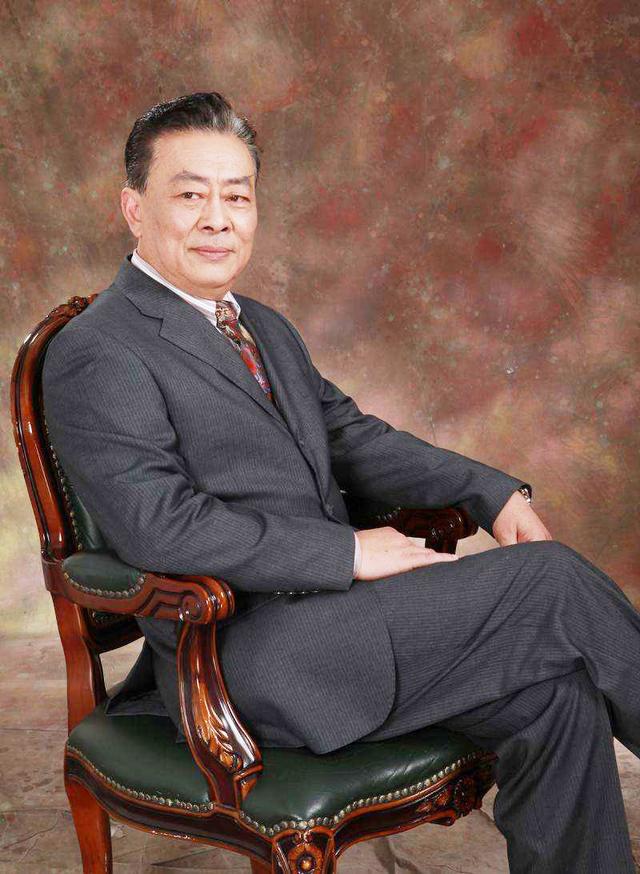 昔日“上影厂当家小生”王诗槐：离过婚，人生比电视剧还传奇