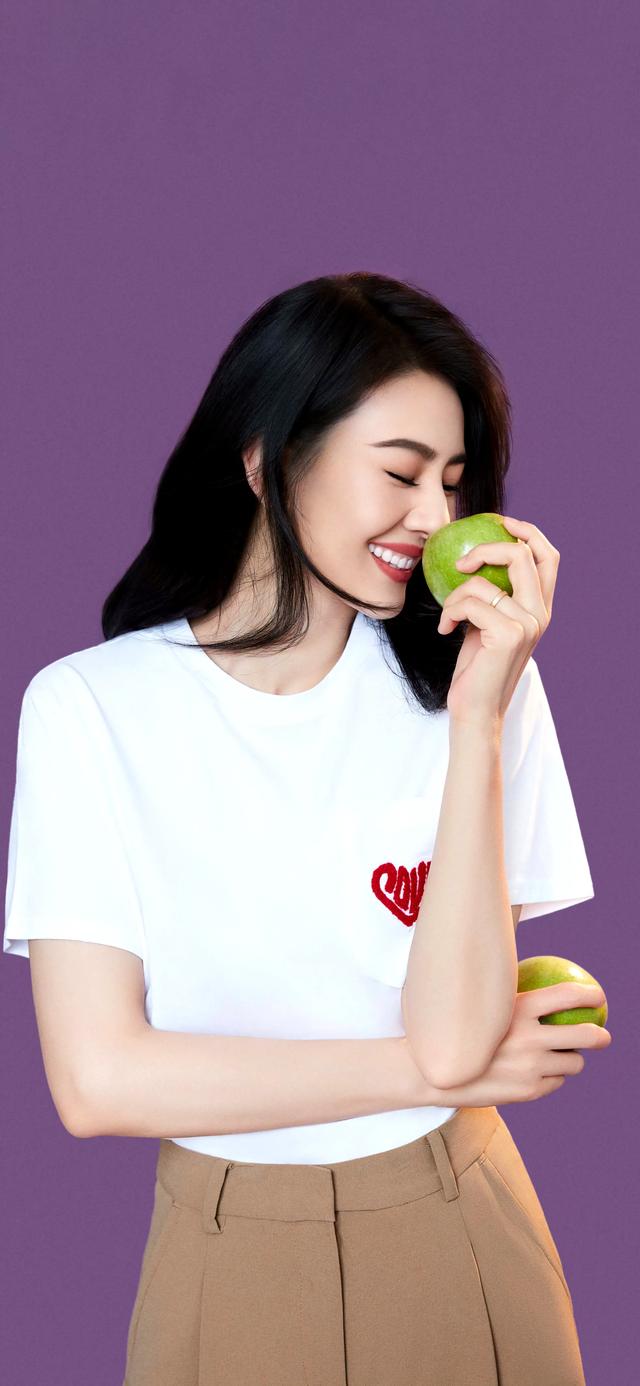 俺的女神高圆圆高清无水印性感壁纸美图大放送