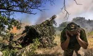 林小(1700人集体当逃兵,乌军王牌法械旅首战崩盘,逃跑速度比法军还快)