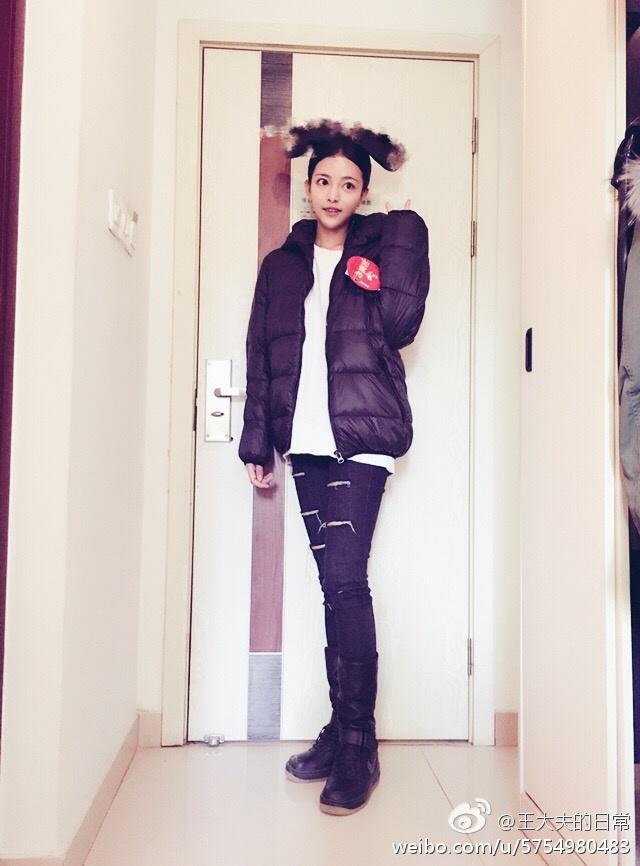 王梓芠承认是视频当事人，否认小三插足，发谅解书证清白