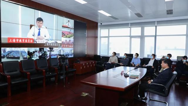 事关开学！钟南山李兰娟张文宏罕见“同台”发声，家长孩子一定要看