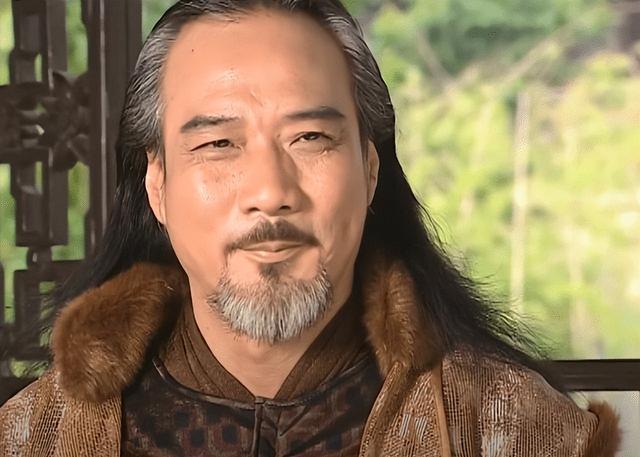 《水月洞天》尹天雪,好好的大小姐不做,为啥要偷学尹仲的武功?