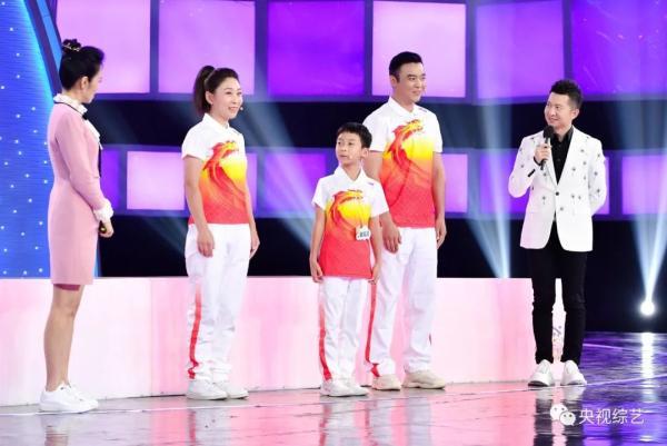 6岁戏曲小达人扮演“恶婆婆”，现场上演“婆媳大戏”