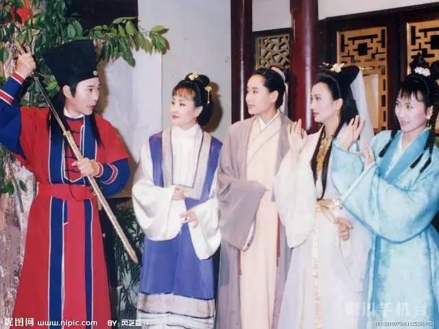 小申说经典影视剧《戏说乾隆》与《新白娘子传奇》