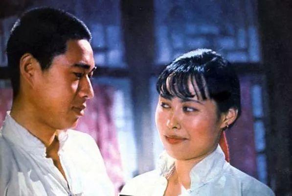 有些女人不漂亮，但真的美呀