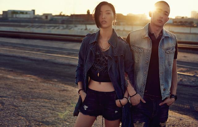 男女通吃的丹宁外套帅到没朋友！知道这三招绝对能把它穿好看~