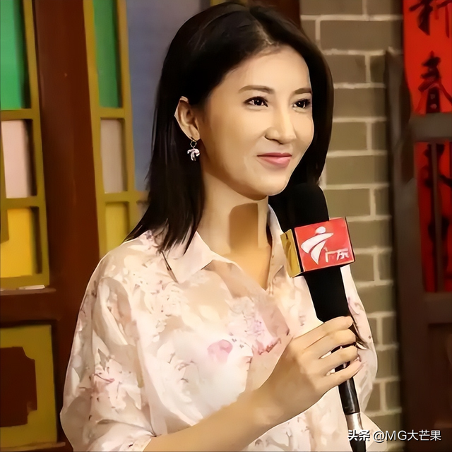 《外来媳妇本地郎》湛江美女伍燕，身份不简单，已低调结婚生子