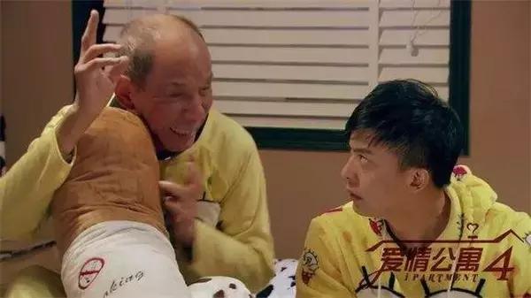 一生饰演配角、丑角，高俅形象堪称经典，老戏骨内心善良德艺双馨