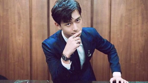 前女友们李现最爱谁？他亲手写800字情书，为见她坐火车14小时