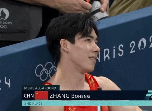 长沙伢子张博恒夺得体操男子个人全能银牌!赛后这一幕让大家心疼得想哭