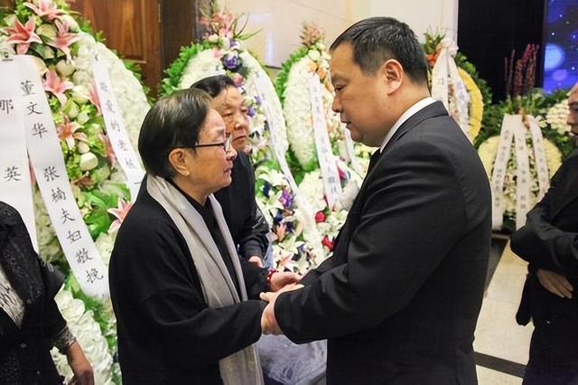 谷建芬：毛阿敏、刘欢都是她的学生，丈夫去世后，女儿脑溢血