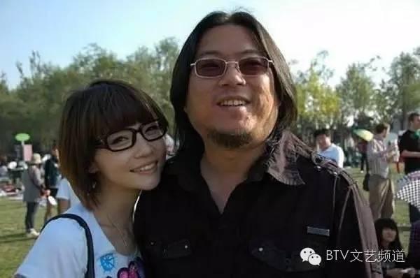 高晓松前妻和张子萱的前夫在一起？俩人疑似早有“猫腻”