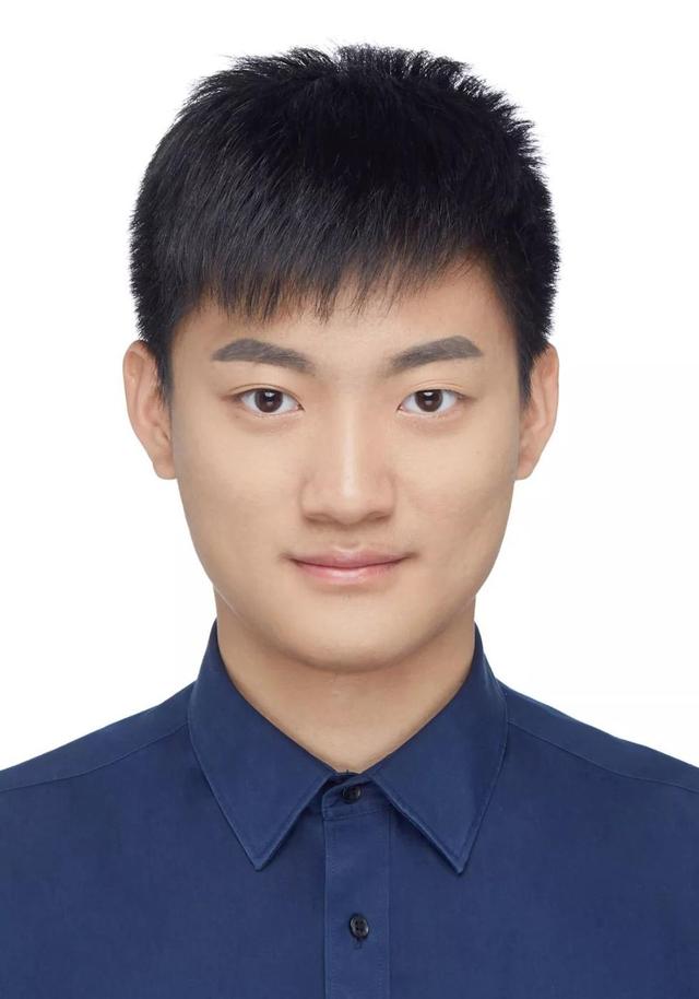 清华再现“神仙打架”!这些大学生的简历让网友坐不住了