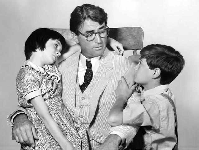 “取消文化”愈演愈烈,《杀死一只知更鸟》被移出英国中学教材