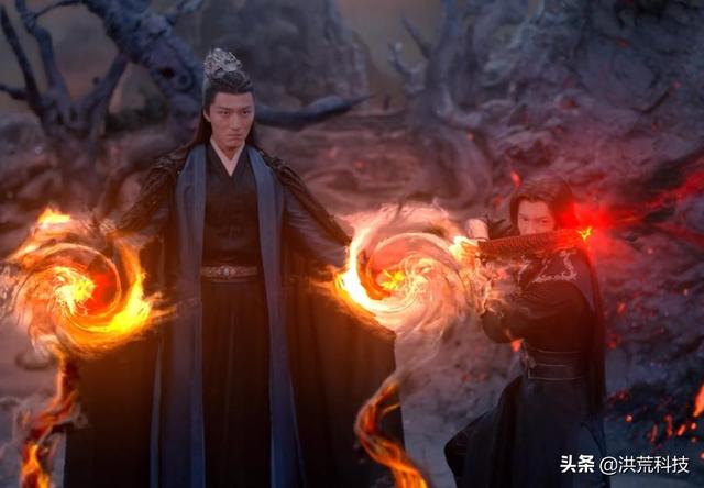 三生三世枕上书：姬蘅半魔半龙，阿离半狐半龙，都败给了白滚滚