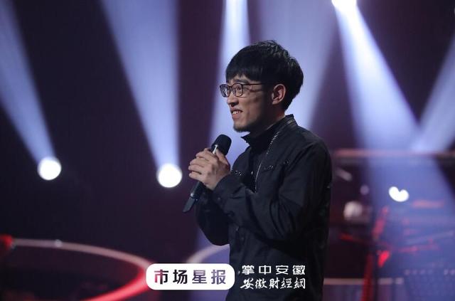 《中国好声音》“音乐厨师”康树龙：不会弹贝司的厨师不是好歌手