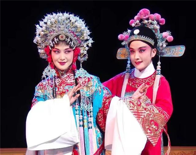 黄梅戏五朵金花:各有归属及精彩人生,只有吴亚玲一直坚持黄梅戏