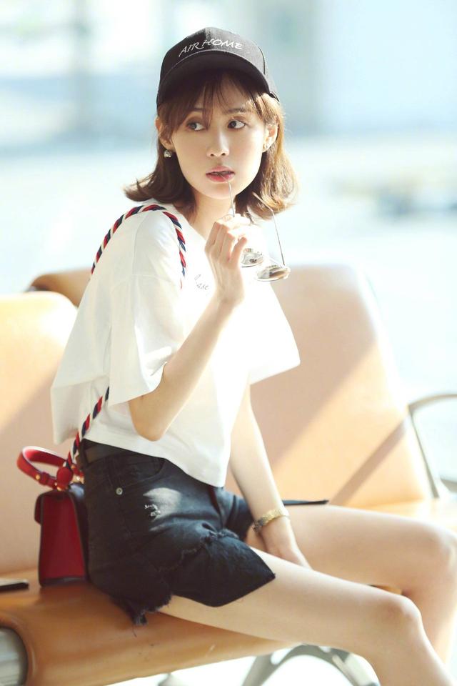 迪迦奥特曼女皮套演员